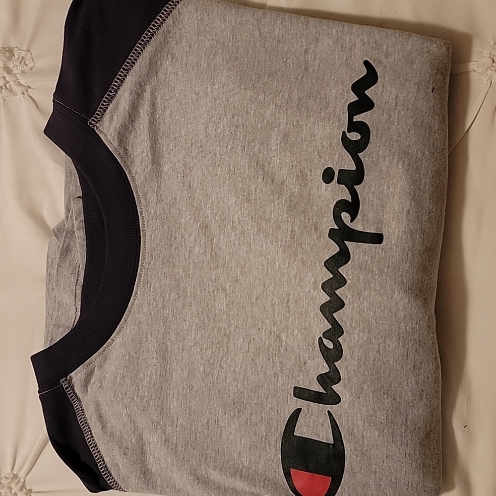 Men athleticwear tee shirt size xl